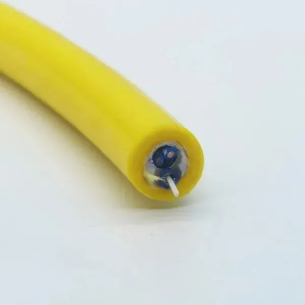 ROV Tether, 1 Pair 22AWG + 1-Core G657A2 Fibre, 150 kg, 8.4 mm, Yellow